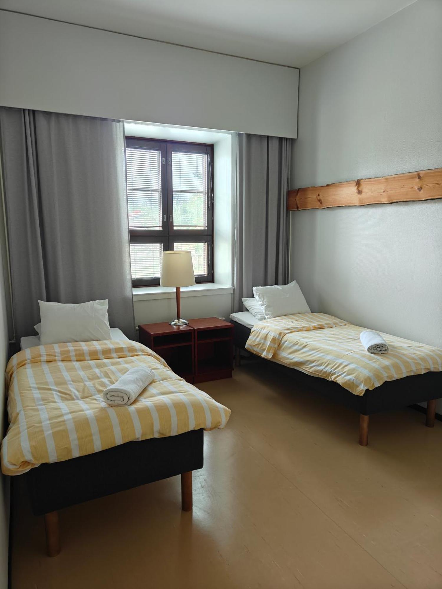 Majoitus Fox Hostel